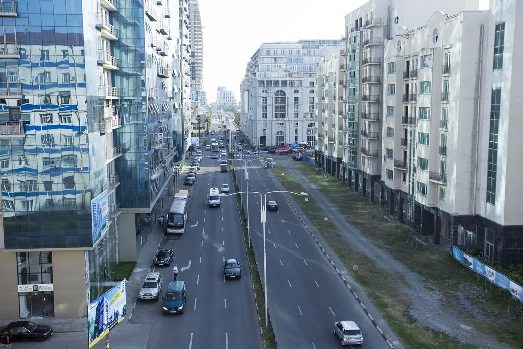 Batumi City Center Apartment Exteriör bild