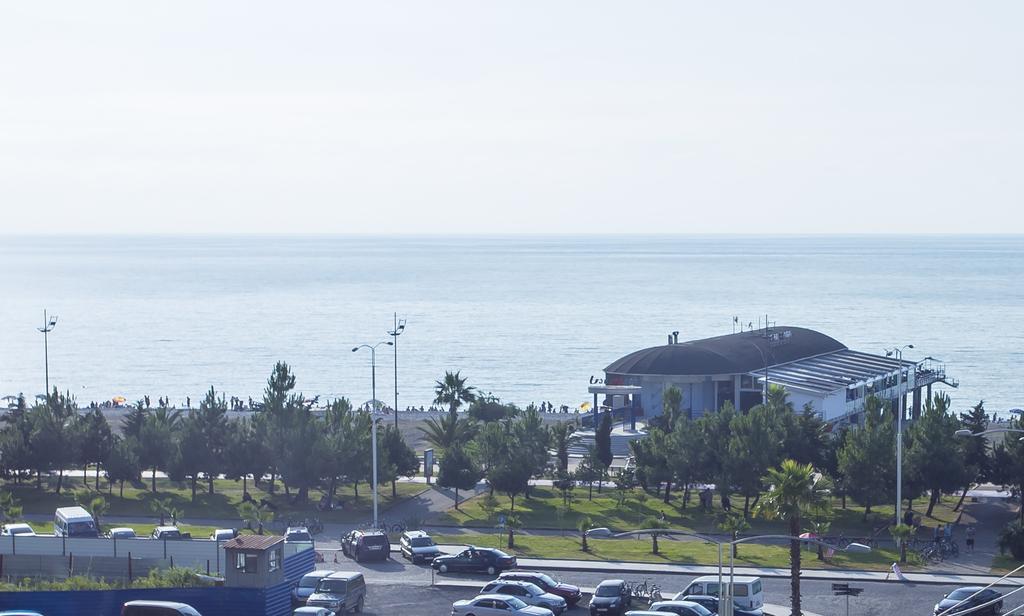 Batumi City Center Apartment Exteriör bild