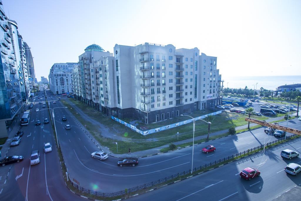 Batumi City Center Apartment Exteriör bild
