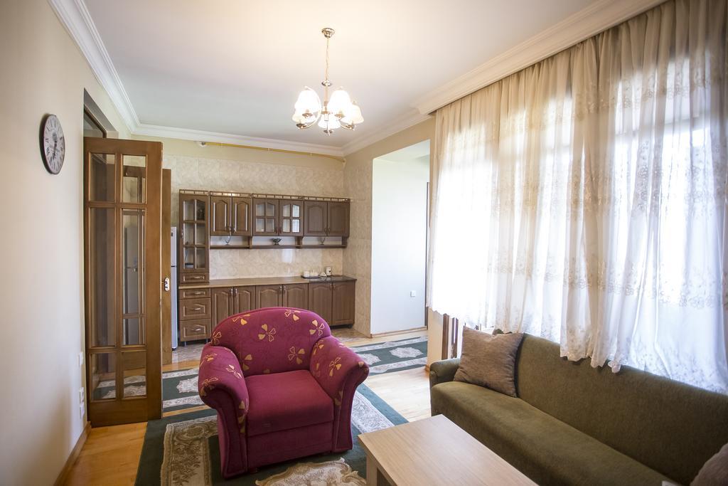 Batumi City Center Apartment Exteriör bild