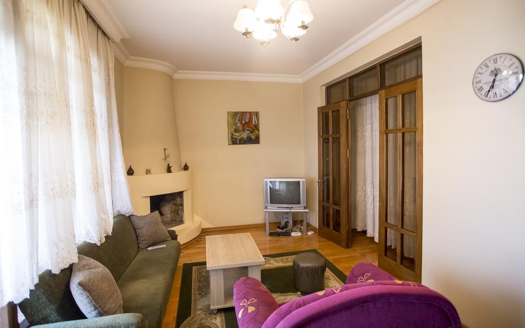 Batumi City Center Apartment Exteriör bild